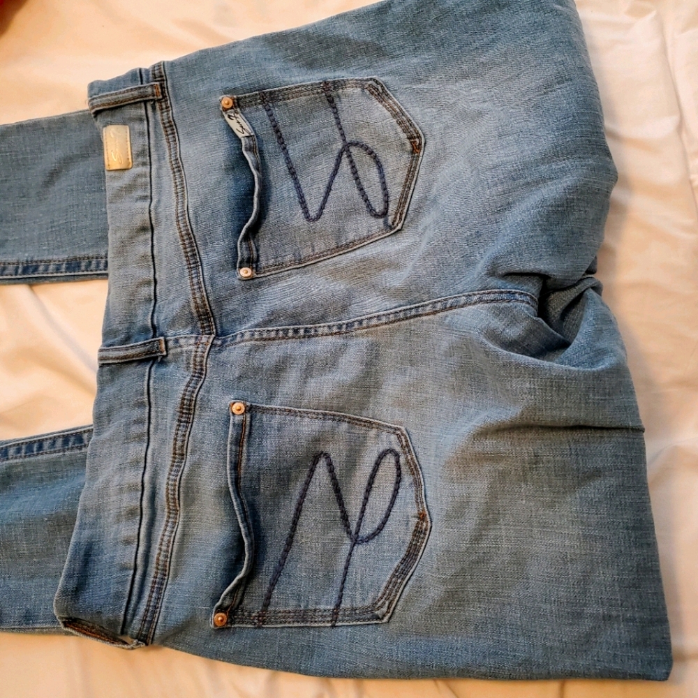 Light wash 16 skinny jeans